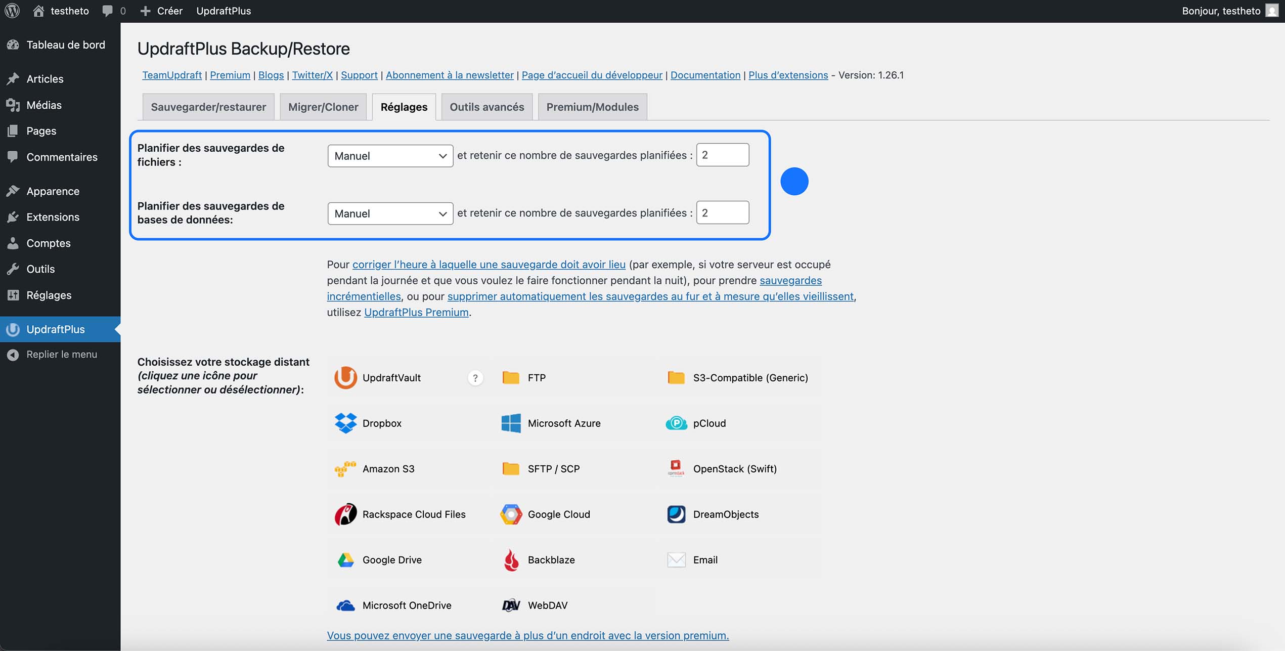 Capture d’écran des paramètres UpdraftPlus WordPress montrant la planification manuelle des sauvegardes des fichiers et de la base de données.